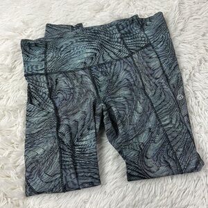 Lululemon Fast and Free Tight 25" *Non-Reflective Nulux Dimensional Icing Blue